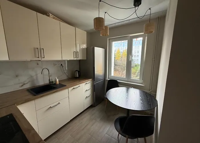 Privatunterkunft Self Check-in Free Parking Posen