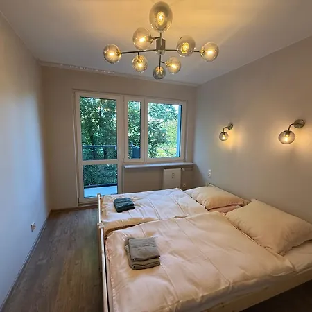 Self Check-in Free Parking *